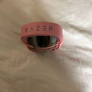 RAZER pink gaming headset